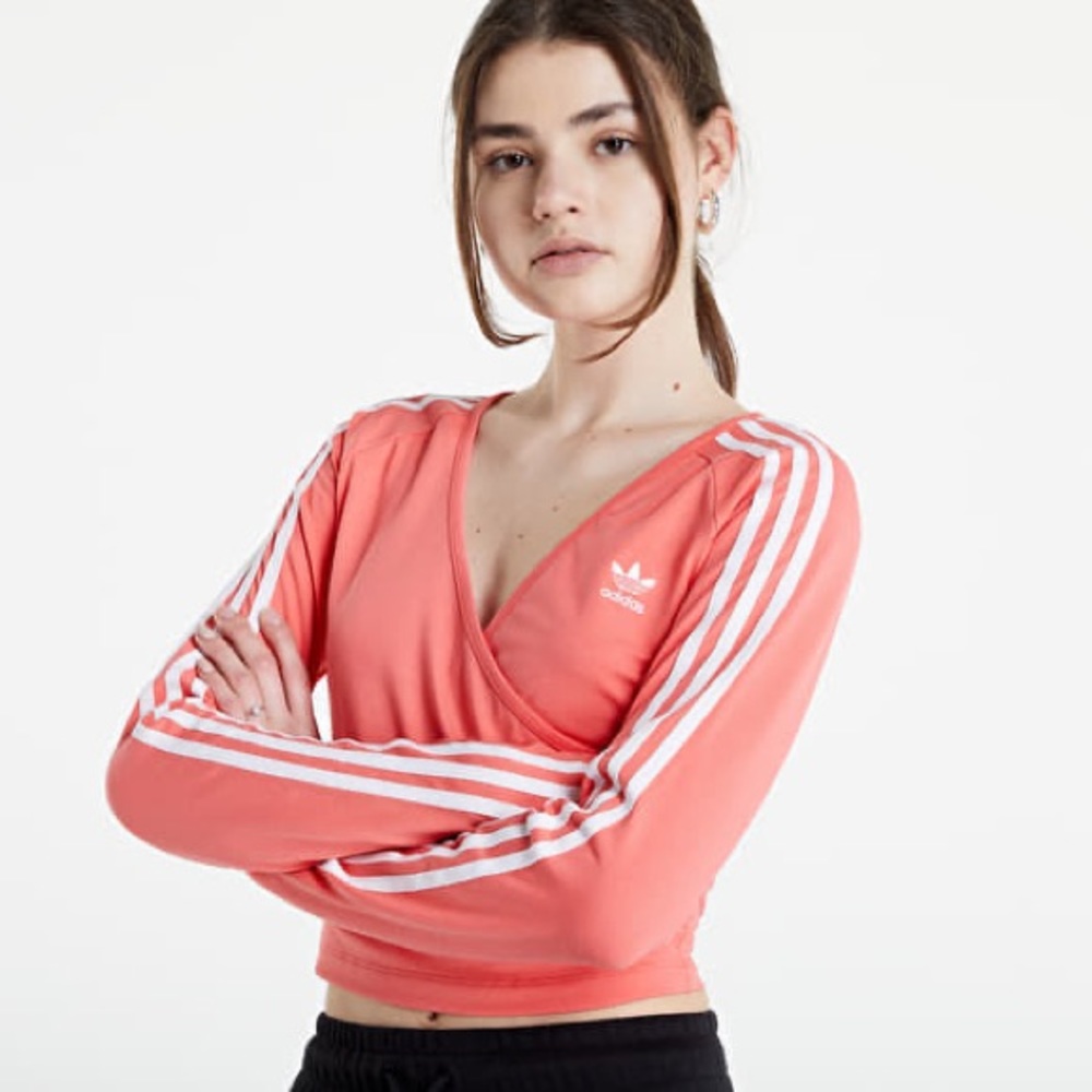 New ADIDAS COTTON cropped  top  1J3 2S0 267
